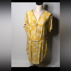 Fashion dress with zipper front yellow belt wrap around NWOT Medium